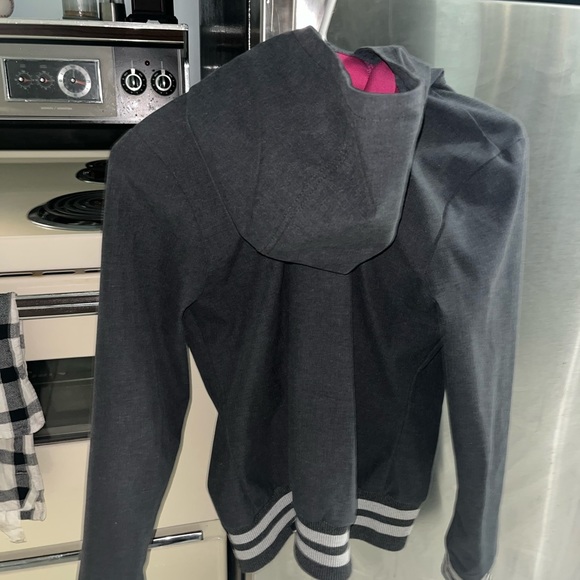 Women jacket - Picture 3 of 3